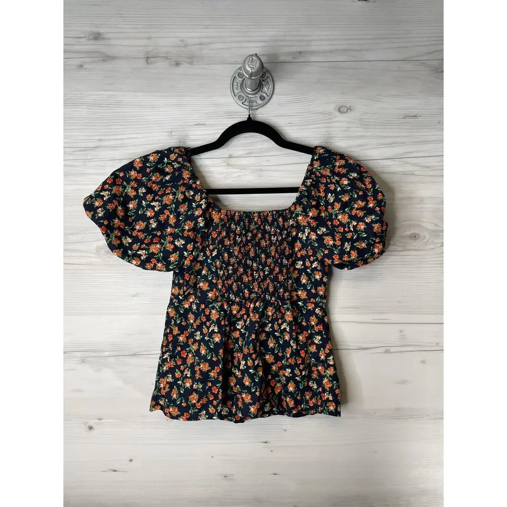 Old Navy Shirt Womens XS Navy Floral SS‎ Vee Trapeze Smocked Puff Sleeve